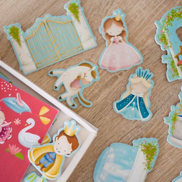9788830357662-magnetic-box---les-princesses